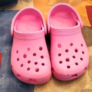 Pink Crocs toddler size 9 used
